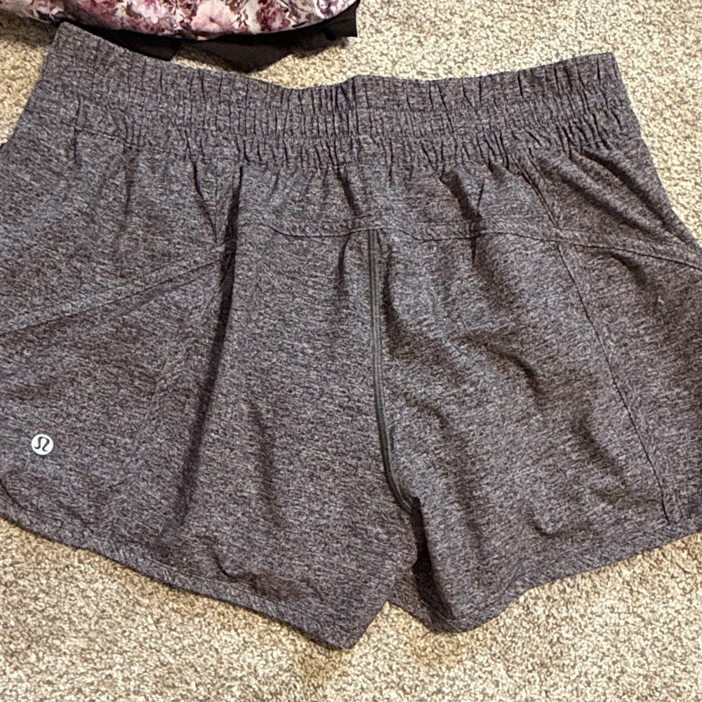 Women's Gray lululemon tracker Shorts - Picture 2 of 3